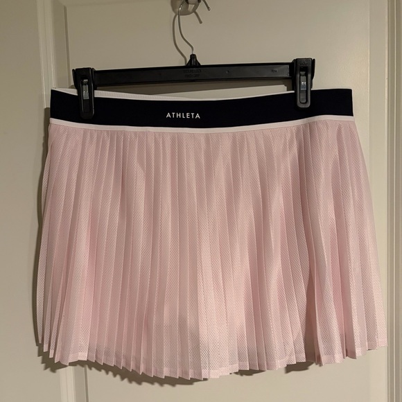 Athleta Dresses & Skirts - Athleta Pink Power Serve Skort